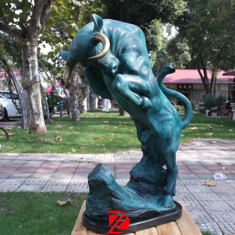 Decorative bronze bull statue